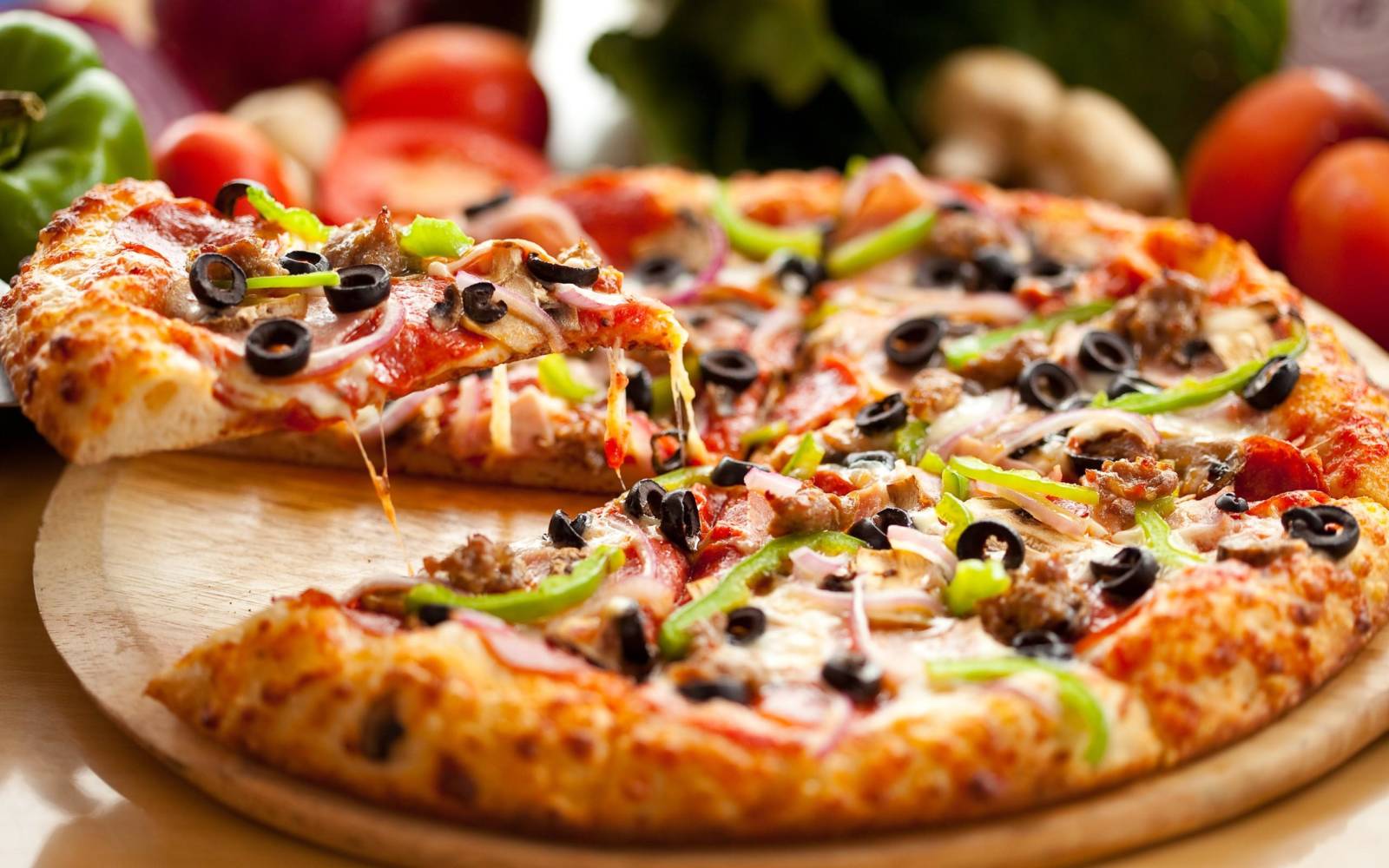 Thưởng thức Pizza thật "Ý" tại Sài Gòn - Ba Lô & Dép Lào