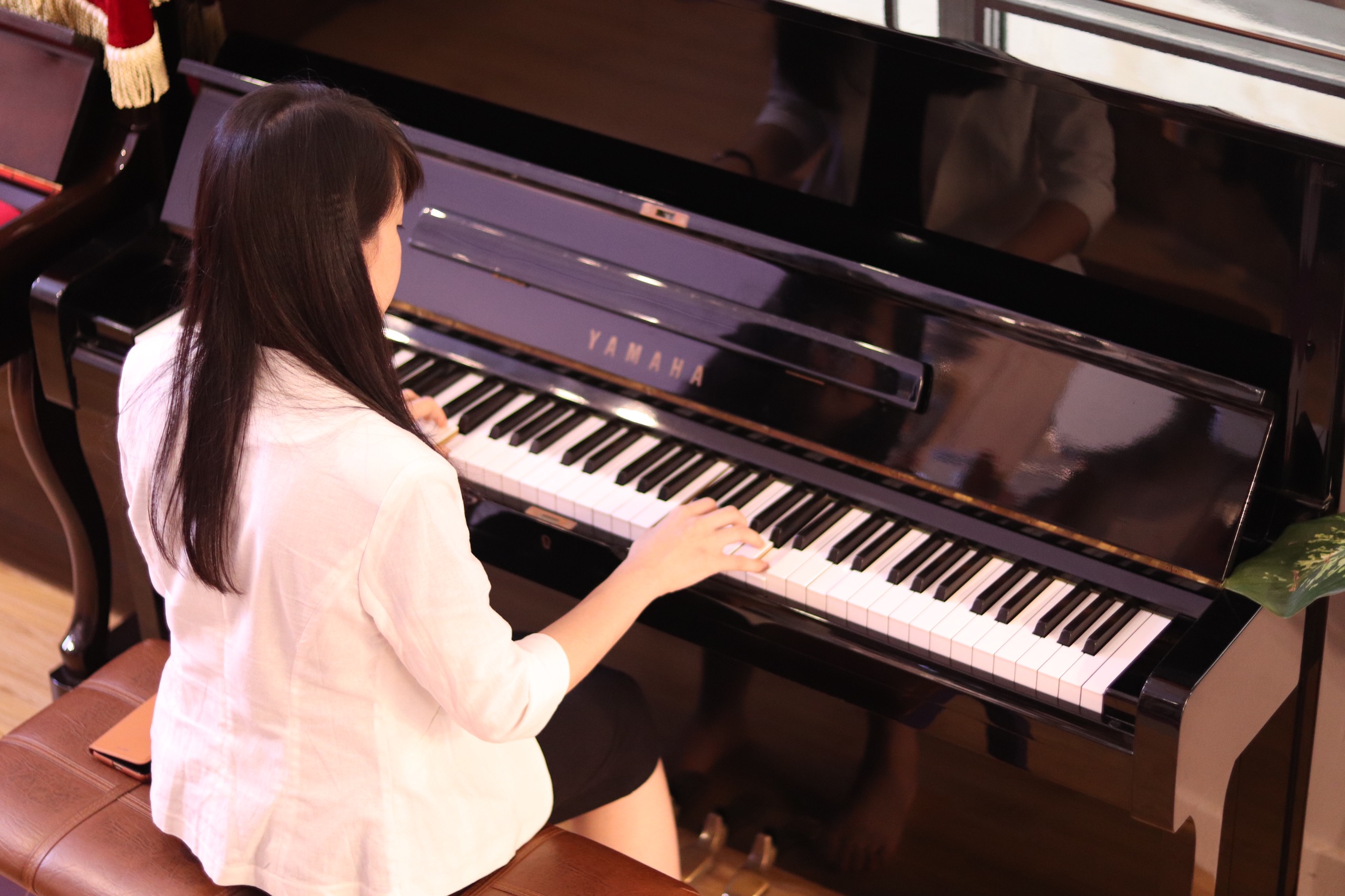 KHÁM PHÁ LỢI ÍCH BẤT NGỜ KHI THAM GIA LỚP HỌC PIANO Ở HỒ CHÍ MINH | Việt  Nhạc Center